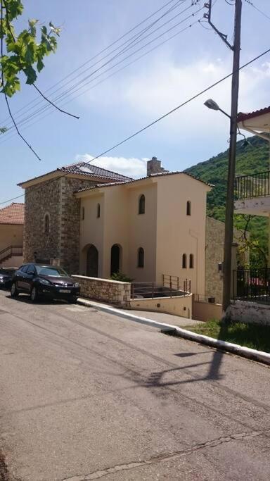 Villa Ria Kalavryta Esterno foto